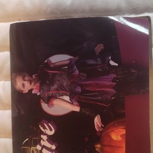 Halloween vampire costume for girls